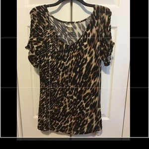 Jennifer Lopez shirt